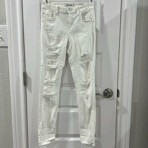 Guess Mid Rise Skinny
Size 24